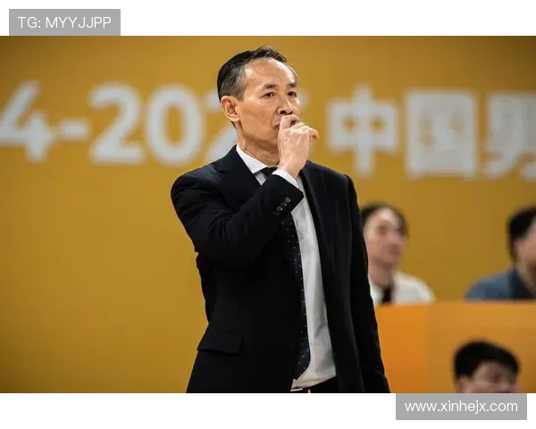 雷蒙回归许利民谈年轻球员表现 雷蒙回归许利民谈年轻球员表现